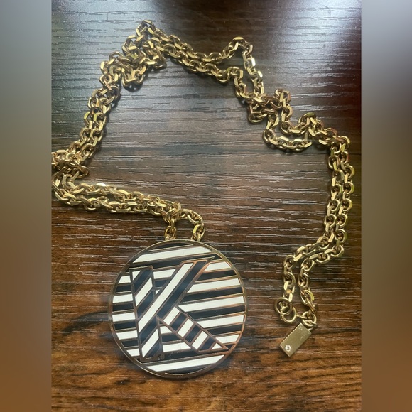 Kate Spade “Saturday” K Pendant Necklace GUC - Picture 3 of 6